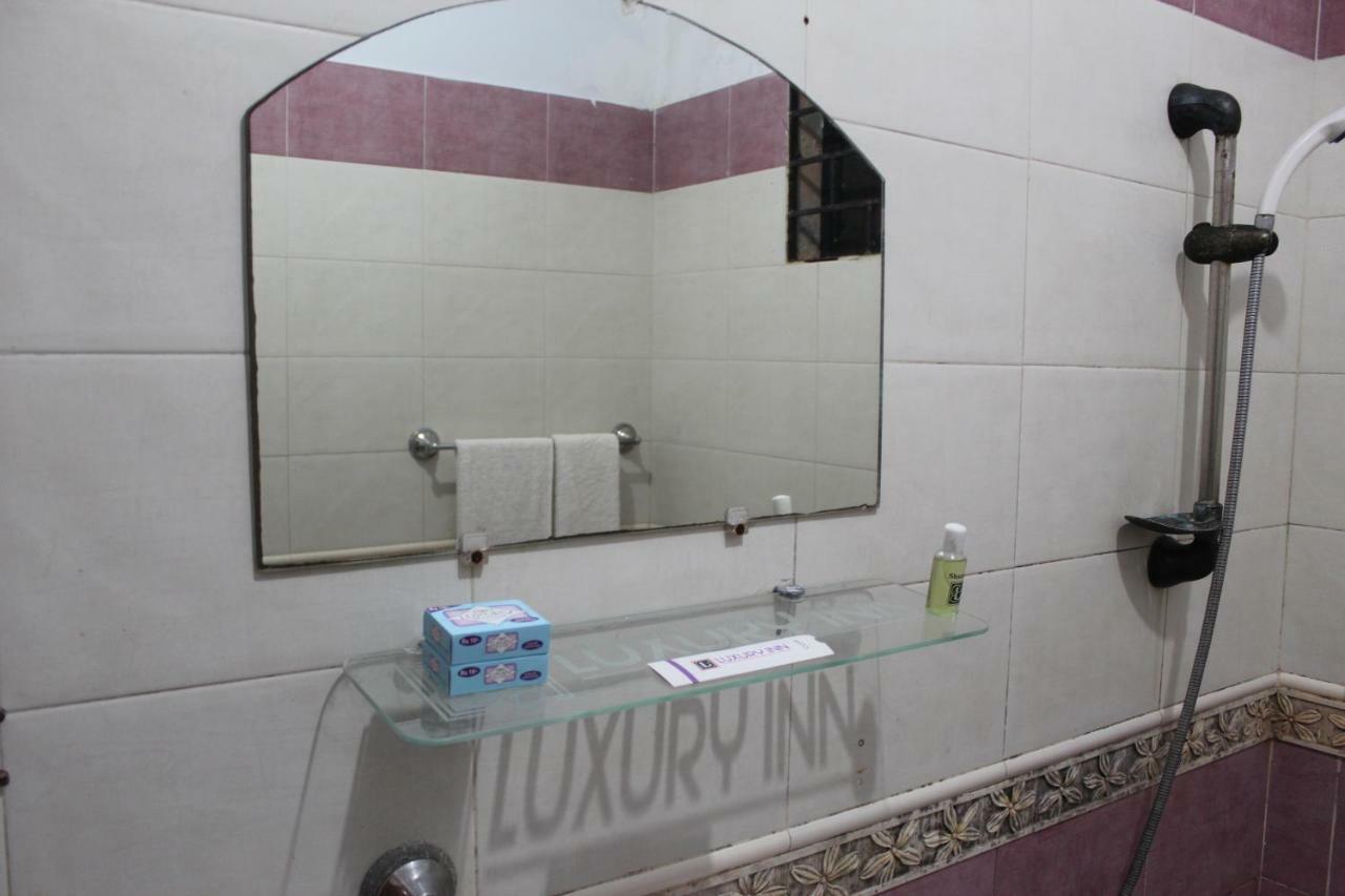 Luxury Inn Карачі Екстер'єр фото